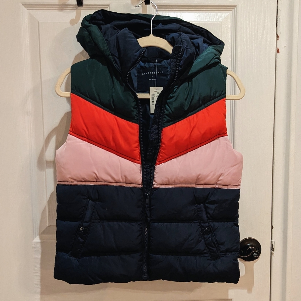 Aeropostale - colorblock puffer vest XS NWT